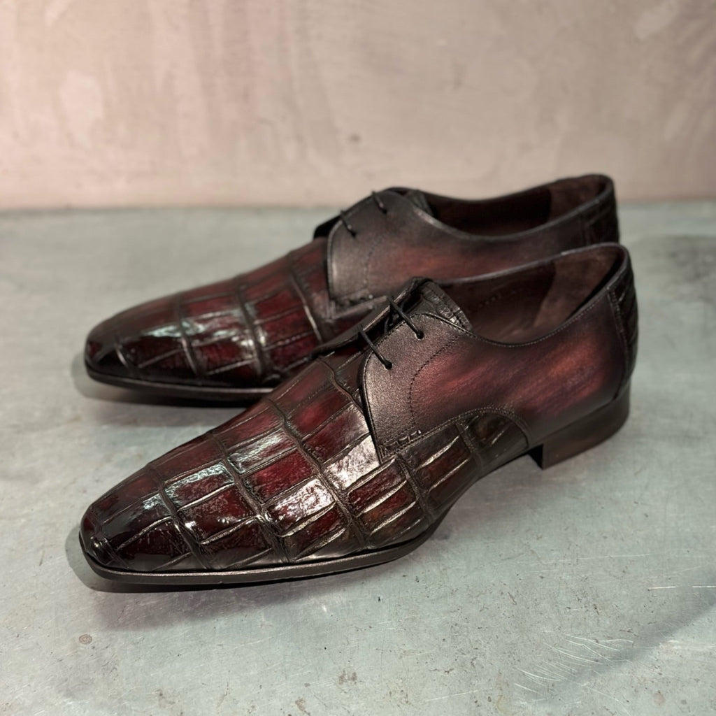 IT11 Croco Lie de vin 01 striated