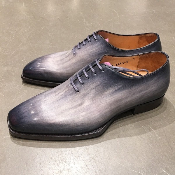 CR01 Pearl Grey 08