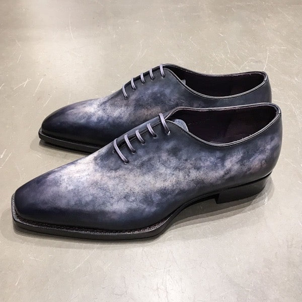 CR01 Pearl Grey 06 Bulldog