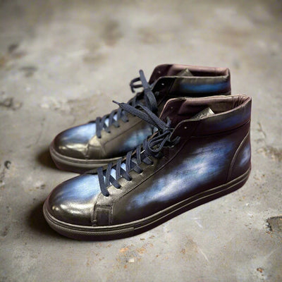 TR02 Black & Blue 01 deep