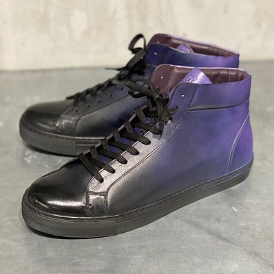 TR02 Black to violet